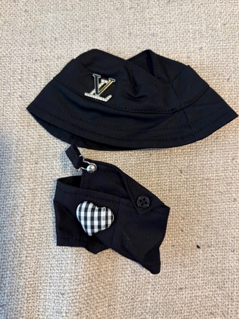 Labubu or XS Doll Black Outfit